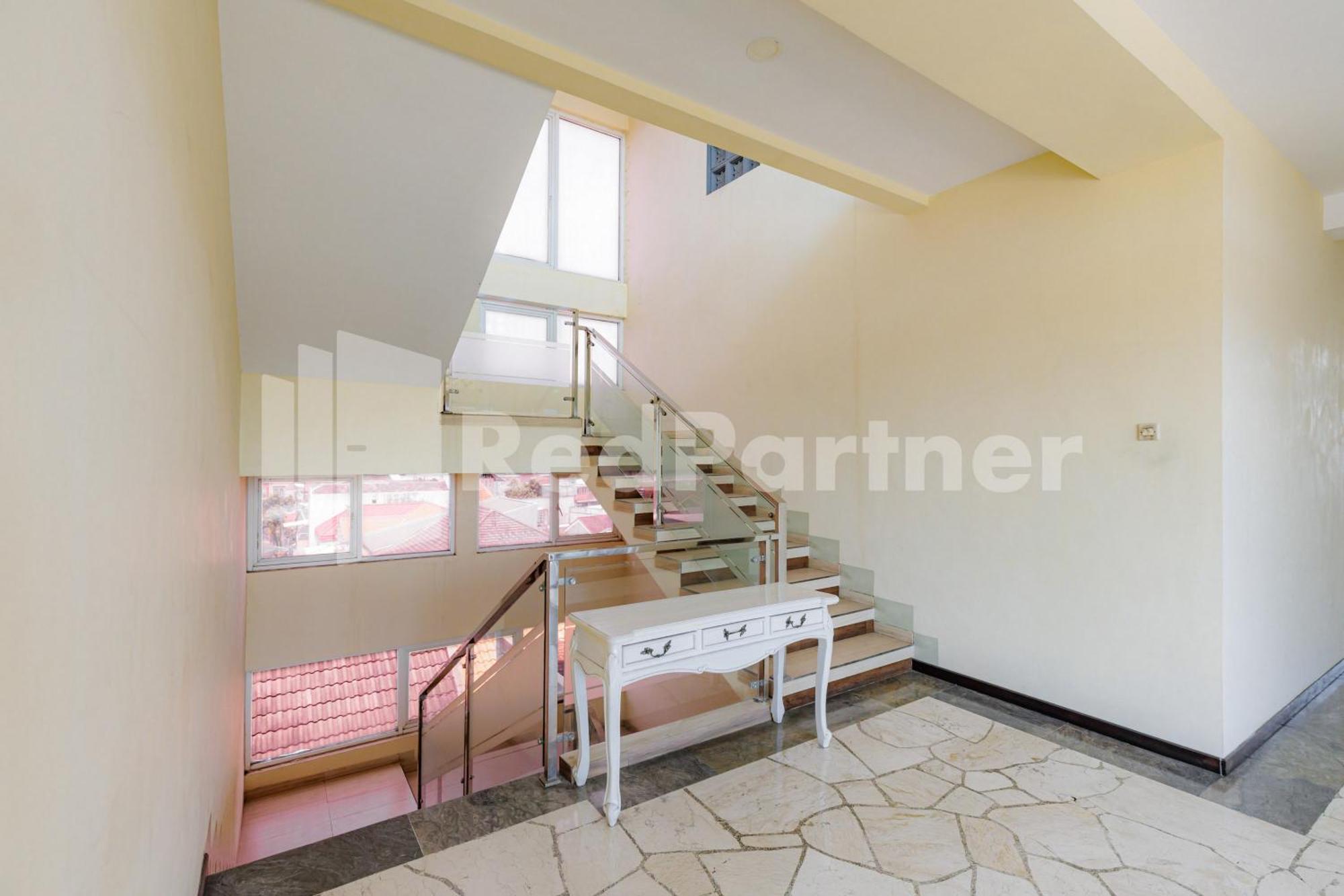De Malang Sweet Homestay Syariah Mitra Reddoorz ภายนอก รูปภาพ