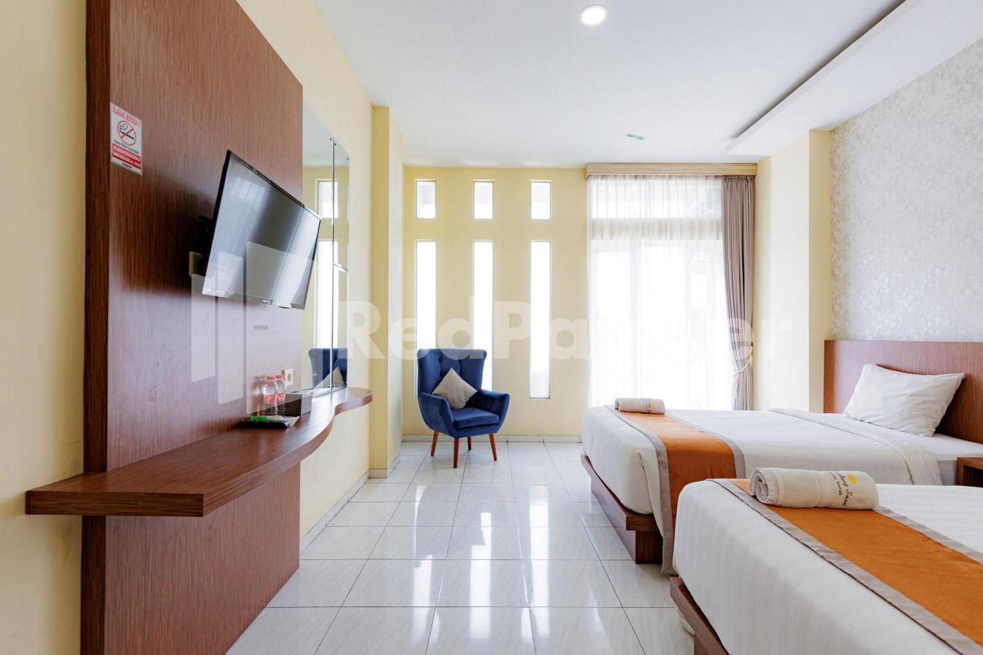 De Malang Sweet Homestay Syariah Mitra Reddoorz ภายนอก รูปภาพ