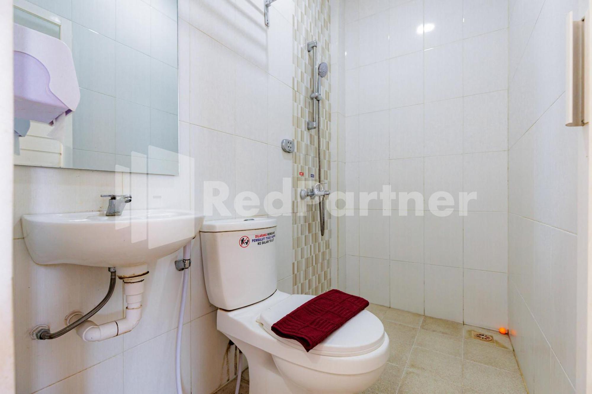 De Malang Sweet Homestay Syariah Mitra Reddoorz ภายนอก รูปภาพ