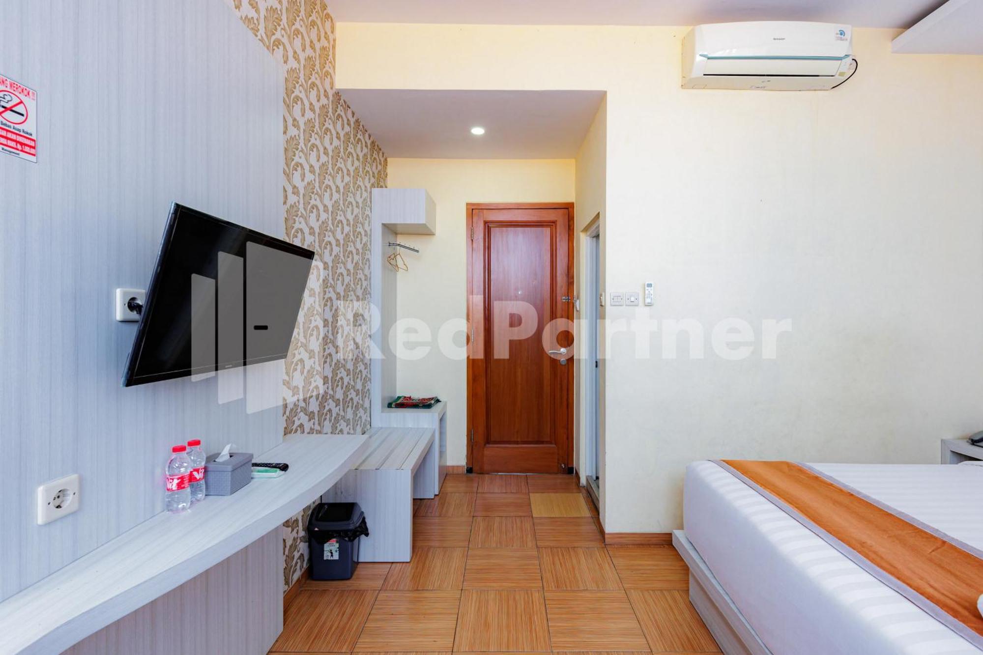 De Malang Sweet Homestay Syariah Mitra Reddoorz ภายนอก รูปภาพ